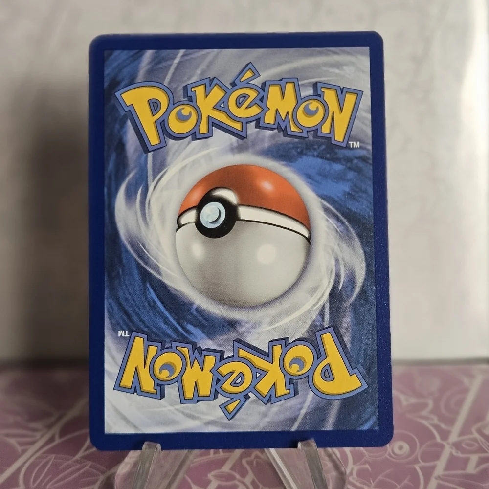 Pikachu 28/73 Pokémon TCG Holo Rare
